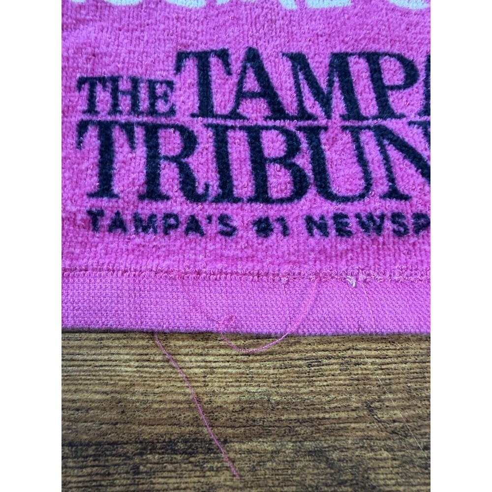 The Tampa Tribune Buccaneers Crucial Catch Pink Hand Towel 100% Cotton 14.5x16.5 - Picture 2 of 8